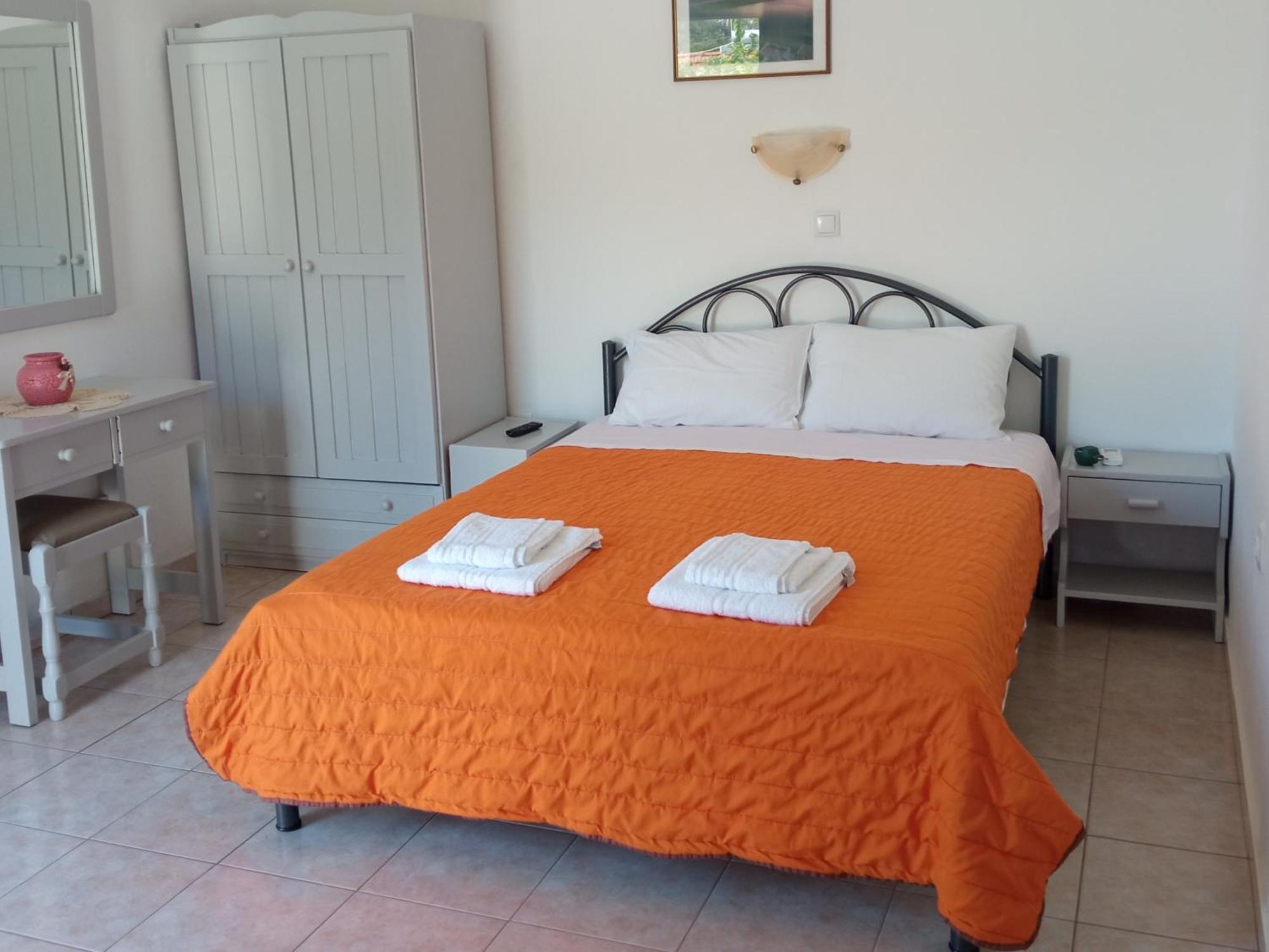 Soustas Apartments Longós Habitación foto